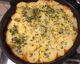 Une image de l'étape 18 de Citrouille joyeuse (purée de courge delica moretti,pommes de terre,lard,emmental,persil).