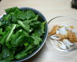 A picture of step 1 of Farmhouse Recipe - Komatsuna Greens and Chikuwa Simmered in a Light Broth.