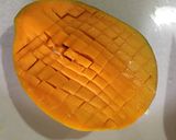 A picture of step 4 of Fresh Tuna Ceviche with Mango.