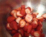 A picture of step 1 of Strawberry Jam with a Pressure Cooker or Regular Pot.