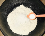 A picture of step 5 of Jam Roll.