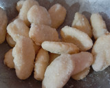 Foto langkah ke 4 dari resep Getas Tepung Ketan.