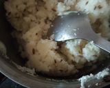 A picture of step 1 of Potato samolina fingers.