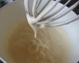 Foto del paso 1 de la receta: Bizcochuelo rosa sabor vainilla