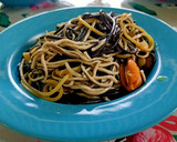 Foto del paso 5 de la receta: Mix de spaghetti con anguriñas de surimi y mejillones