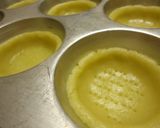 A picture of step 3 of Fresh Fruit and Rich Custard Tart.