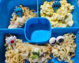 Foto langkah ke 5 dari resep Bekal Snack-Pizza Mie.