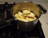 Foto del paso 2 de la receta: Tronco de hojaldre relleno con compota de manzana