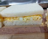 Foto langkah ke 5 dari resep Sandwich telur ala Jepang.