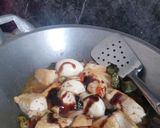 Foto langkah ke 5 dari resep Tahu tumis masak saos tiram.