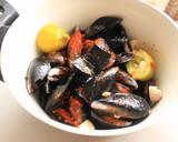 Foto del paso 2 de la receta: Mejillones en salsa de limón