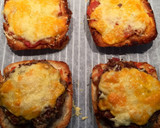 Foto del paso 6 de la receta: Hamburguesa de secreto gratinada a los dos quesos 🍔🥓🍅🧀