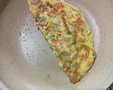 Foto langkah ke 3 dari resep Omelet Telur Ala Hotel.