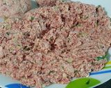 Foto del paso 1 de la receta: Albóndigas de carne en salsa de tomate