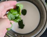 Foto langkah ke 1 dari resep Hot Choco-Mint.