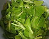 Hình bước làm 1 của món Canh cải thìa nấu tôm khô, giừng