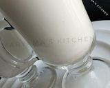 A picture of step 4 of Coconut nd tigernut milkshake.