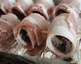 A picture of step 6 of Dates Wrapped in Bacon.