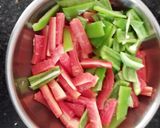 ગાજર નું શાક(Carrot Shak Recipe in Gujarati) રેસીપી સ્ટેપ1ફોટો