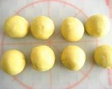 A picture of step 2 of Ham Rolls.