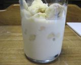 A picture of step 2 of Black Sesame and Banana Soy Milk Smoothie.