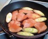 A picture of step 5 of Oil-free Chicken Breast Kuwa-yaki Rice Bowl.