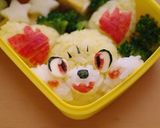 A picture of step 8 of Pokemon Fennekin 3D Rice Ball Charaben.