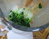 A picture of step 3 of Simple Spinach, Milk and Cheese Soup.