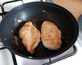 A picture of step 3 of Vickys Rosemary Chicken with Onion & Mushrooms GF DF EF SF NF.