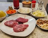 Foto del paso 1 de la receta Carrilleras ibéricas en salsa de manzana y frutos secos