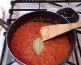 A picture of step 4 of (All-Purpose Italian) Onion-Based Tomato Sauce.