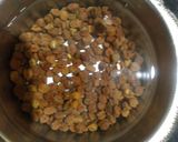 ચણાચાટ વીથ ખાખરા (Chana Chaat With Khakhra Recipe In Gujarati) રેસીપી સ્ટેપ1ફોટો