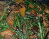 A picture of step 8 of Pinakbet.