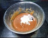 A picture of step 4 of Bournvita Biscuit Cake.