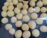 Foto langkah ke 3 dari resep Tamago Boro (Biskuit Telur) - Teflon(simple, easy cook).