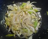 A picture of step 1 of Sauteed Zucchini-Cabbage with Shrimps.