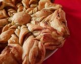 Foto del passaggio 5 della ricetta Sfoglia ripiena alla crema di Pistacchi