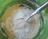 Foto del paso 2 de la receta: Budín de frutas deshidratadas