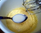 A picture of step 5 of Classic Easy Chocolate Cupcakes.