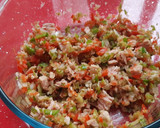 Foto del paso 2 de la receta: Huevos rellenos de ensaladilla de atún