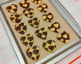 Foto langkah ke 13 dari resep Heart Cookies.