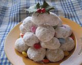A picture of step 5 of Very Easy! Crispy Snowball Cookies.