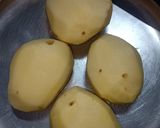 चार्ली चिल्ली पोटॅटो वेजी (Chilli Potato Veggies Recipe In Marathi) रेसिपी स्टेप 1 फोटो 
