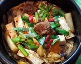 A picture of step 8 of Beef, napa and enoki mushrooms stew.