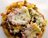 A picture of step 6 of Mini pizza.