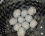Foto langkah ke 6 dari resep Bakso sapi.