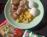 Foto langkah ke 1 dari resep Kare Ayam Kentang.