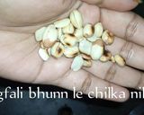 हेल्दी उपमा (upma recipe in hindi) रेसिपी चरण 2 फोटो
