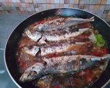 Foto langkah ke 8 dari resep Ikan kecap saus tiram.