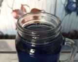Foto langkah ke 4 dari resep Teh telang lemon.